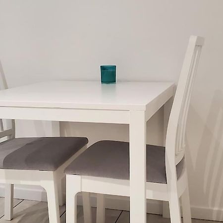 Tulsa Home - Superbe Appartement De Deux Chambres - Avec Terrasse Privee Osny Екстериор снимка
