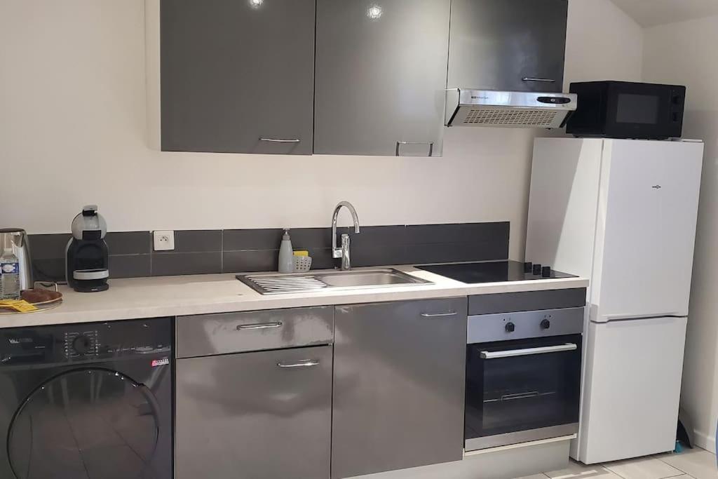 Tulsa Home - Superbe Appartement De Deux Chambres - Avec Terrasse Privee Osny Екстериор снимка